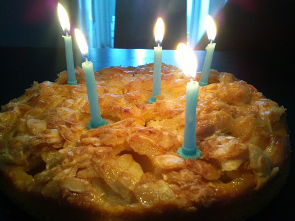 Birthday cake, Tirolean style! Apfelkuchen