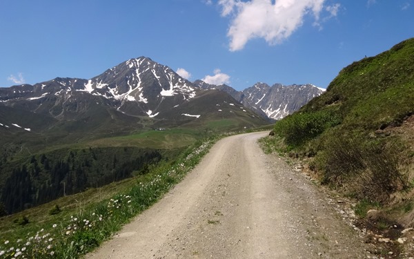 Looking at the RossKogel peak from the top of the RanggerKopfl 