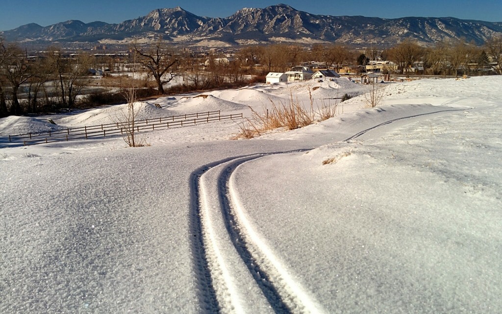 Valmont Bike Park has been closed for most of January to let it recover from the National Championships held here after Christmas. I took advantage of one of the smaller snow storms we've had to lay down some fresh tracks. It felt great to be making some tentative turns off-road after taking a little hiatus from the MTB