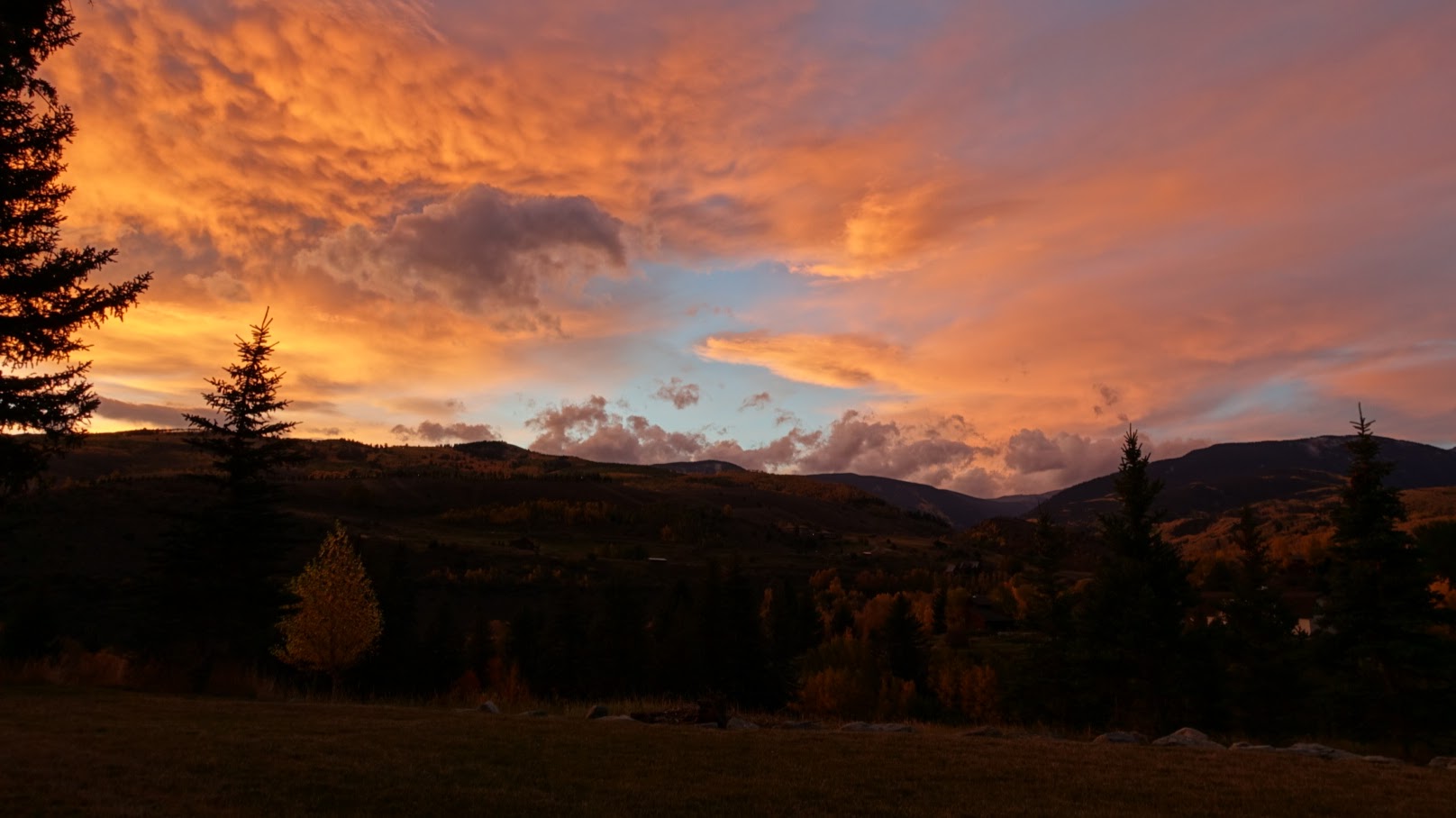 Sunrise over the hills south of Edwards. Waking up early and having a coffee in the crisp morning air was worthwhile